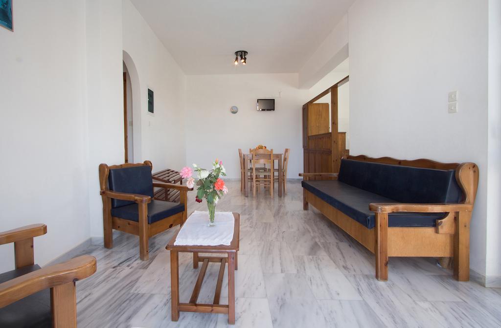 Elena Rooms & Apartments Gerani  Habitación foto